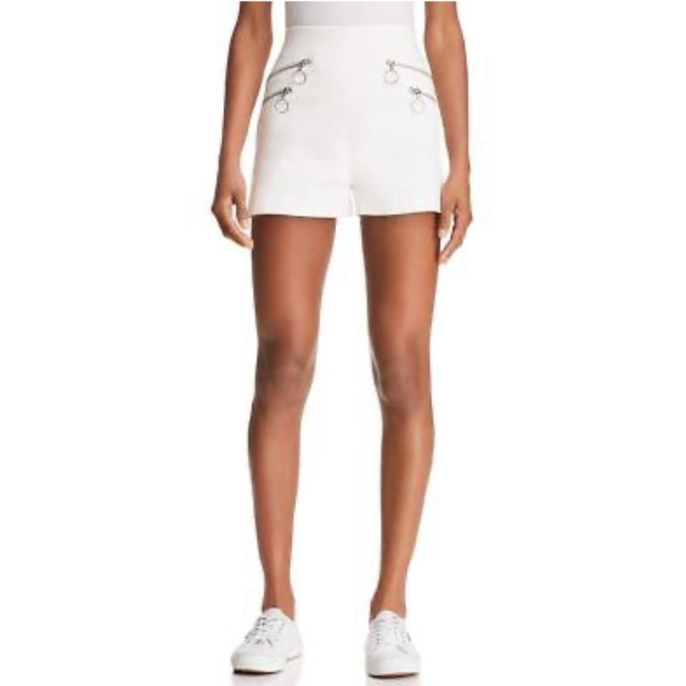 White Zipper Detail Women's Shorts